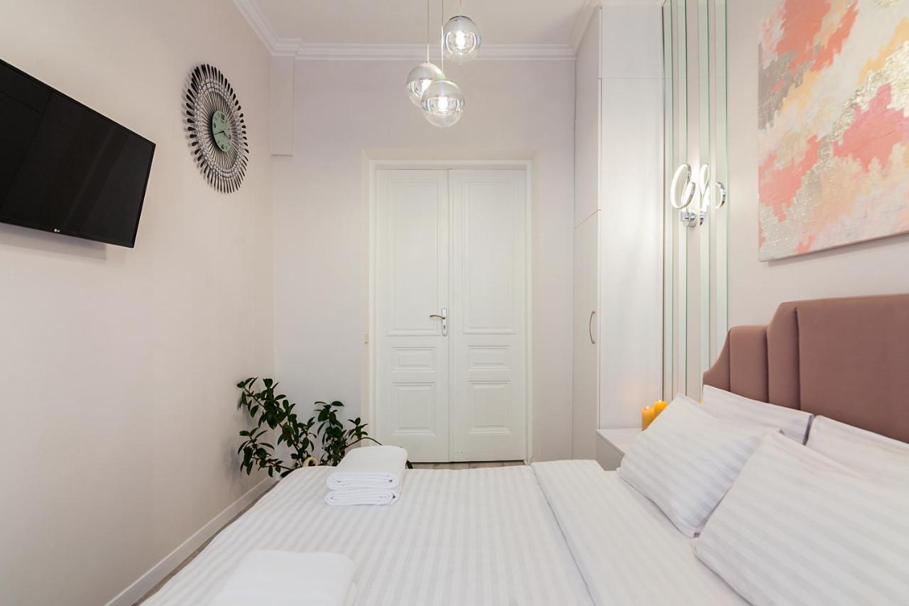 Avangard Deluxe Art Apart Apartment Lviv Luaran gambar