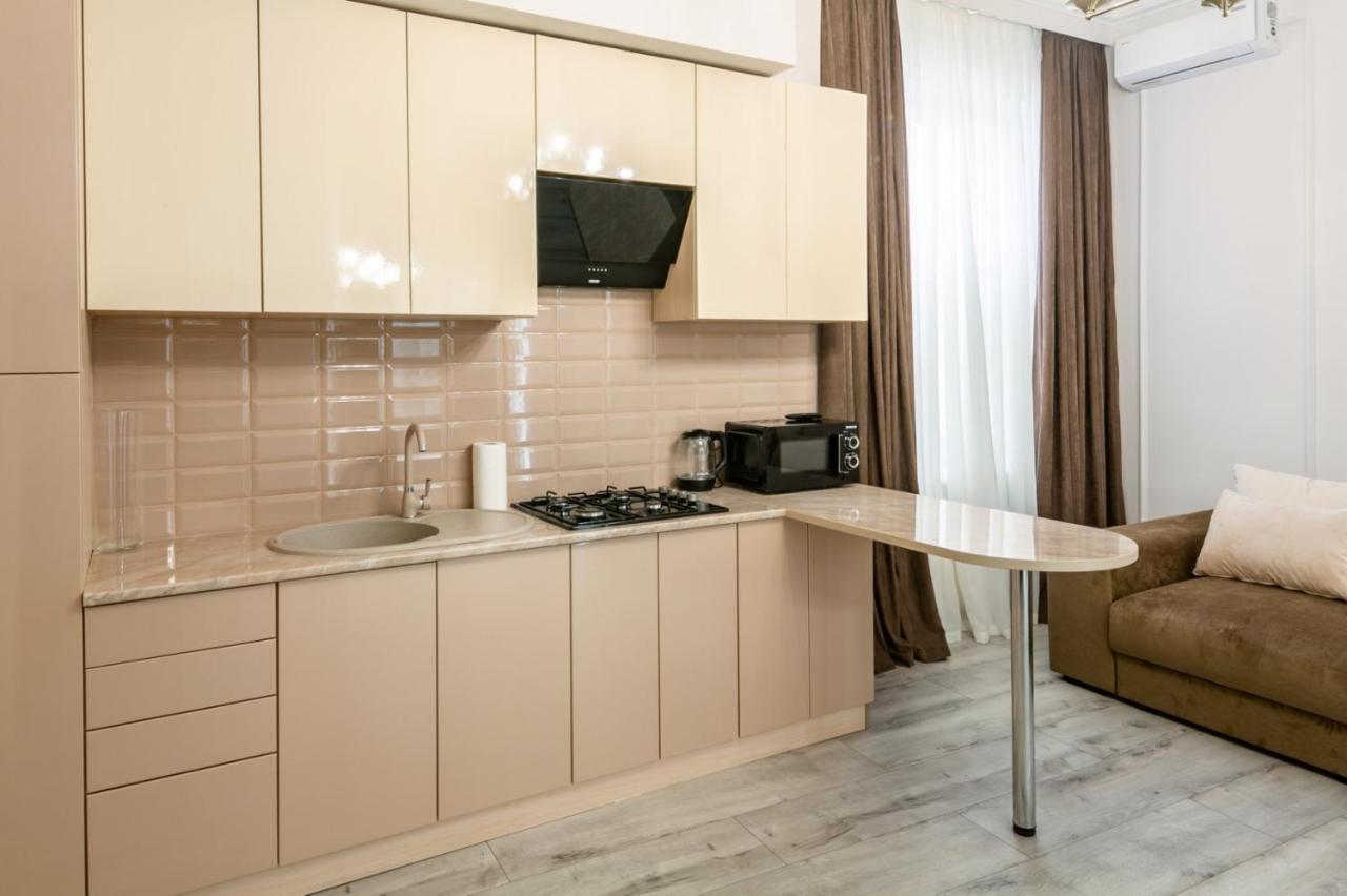 Avangard Deluxe Art Apart Apartment Lviv Luaran gambar