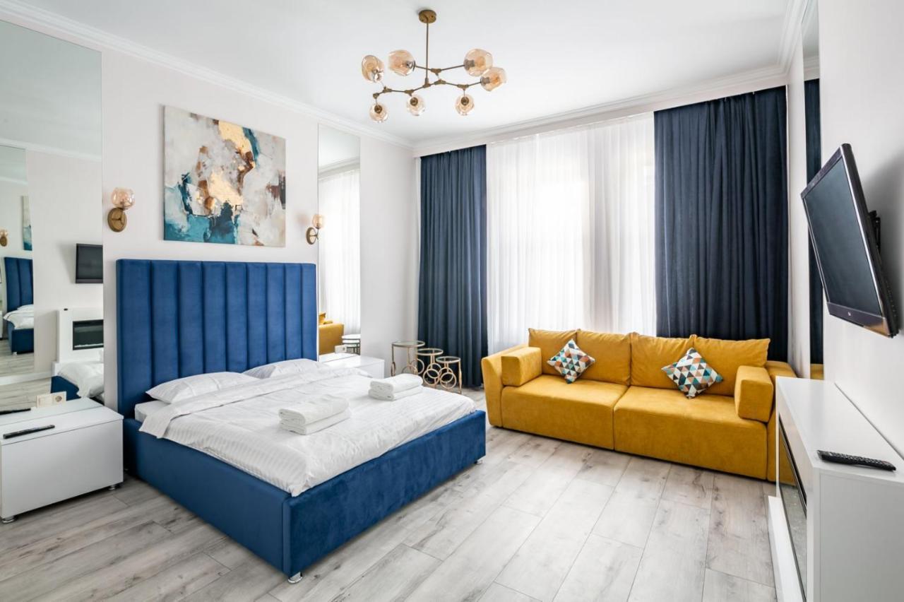 Avangard Deluxe Art Apart Apartment Lviv Luaran gambar